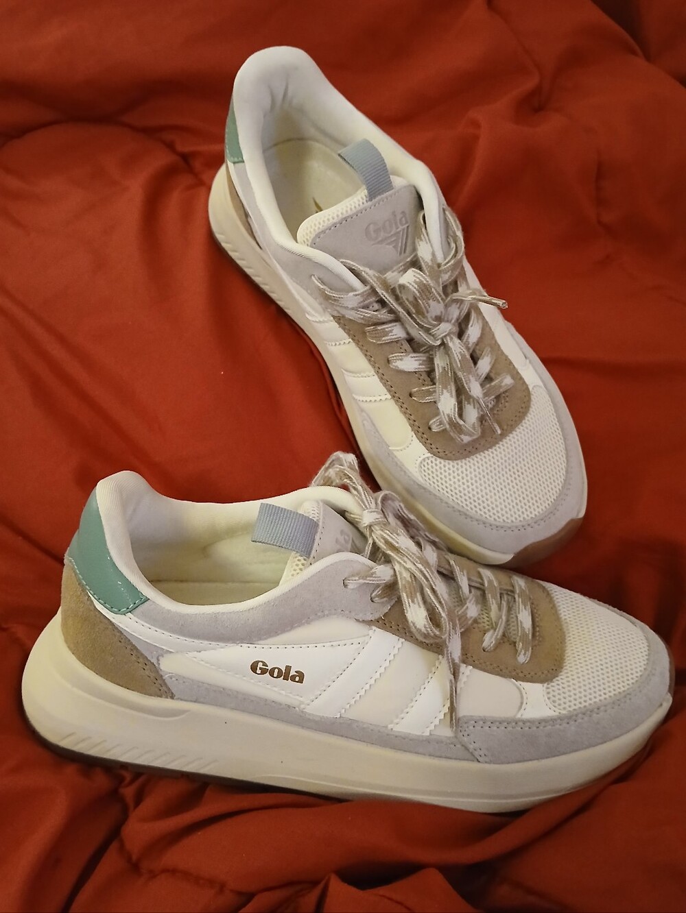Gola Lady's CLB778 Phoenix Off White, Camel & Green Mist Sneakers Sz 8 (081226A)